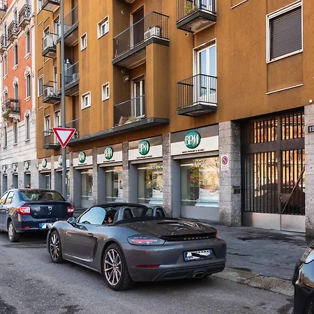 Apartament Youhosty - Da Cermenate 12